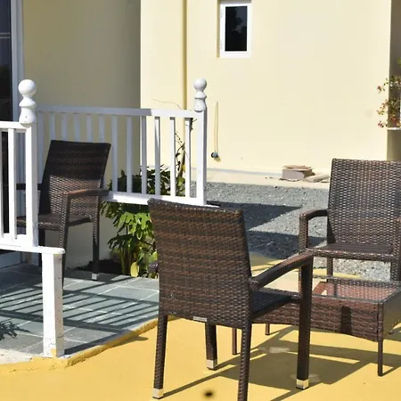 Mersinera Paradise Garden Stars House בית נופש *