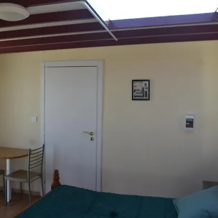 Mersinera Paradise Garden Stars House * לרנקה