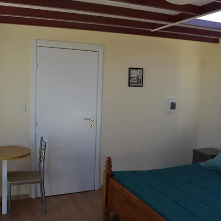 Mersinera Paradise Garden Stars House