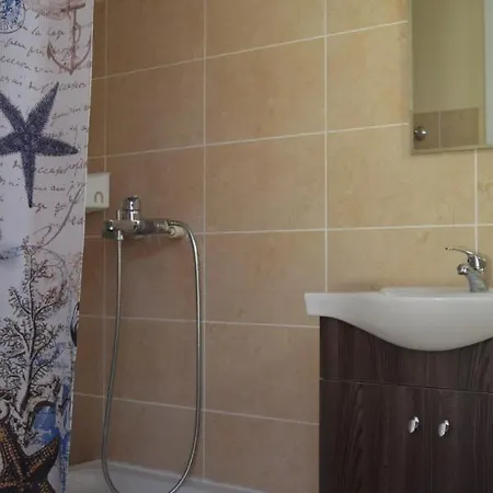 Mersinera Paradise Garden Stars House