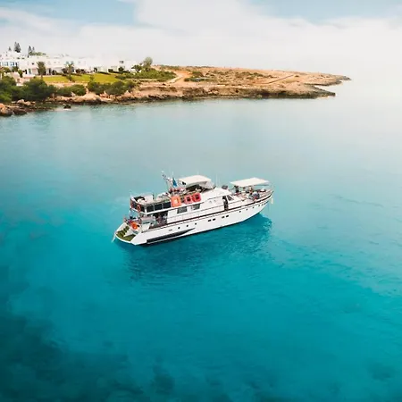 Mersinera Paradise Garden Stars House * לרנקה