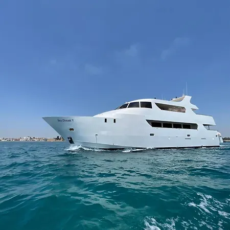 בית נופש Mersinera Paradise Garden Stars House