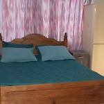 Сasa de vacaciones Mersinera Paradise Garden Stars House